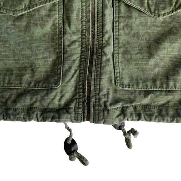 Via Penny Lane Reworked Apparel Def Leppard Custom Graphic Green Utility Jacket - Picture 7 of 11